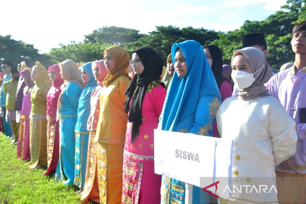 Baju Adat Untuk Hardiknas 2026 Punya Batasan, Kenali Aturan Sopan dan Nyamannya