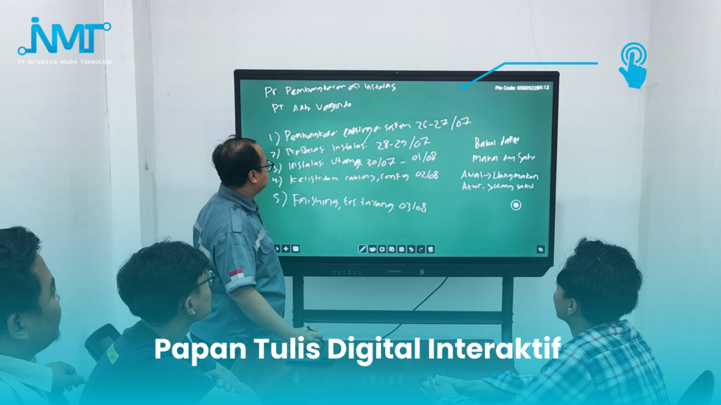 Pelatihan Guru Jadi Kunci, Papan Digital Interaktif Tak Boleh Berakhir Sebagai Pajangan di 3T
