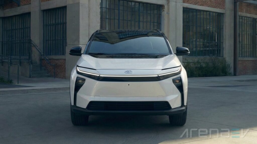 Tiga Pilihan Tenaga Dalam Satu Toyota Yaris, Dari Bensin Hingga Listrik Penuh