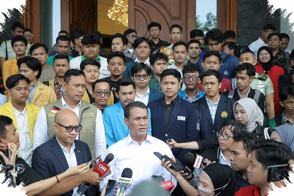 Amran Buka Data Pangan Dan Tanggapi Kritis BEM, MBG Serta Kopdes Disorot Di Forum Terbuka