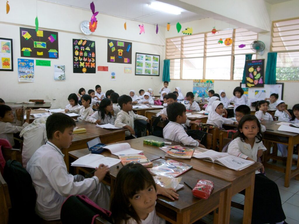 Hardiknas 2026 Menegaskan Pendidikan Harus Jadi Kerja Bersama, Bukan Sekadar Upacara Tahunan