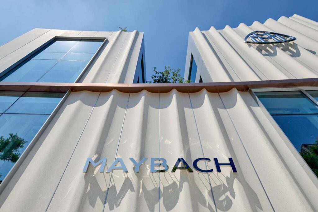 Konsultan Maybach Mulai Dari Seoul, Pembeli Bisa Menyusun Mobil Sesuai Karakter Pribadi