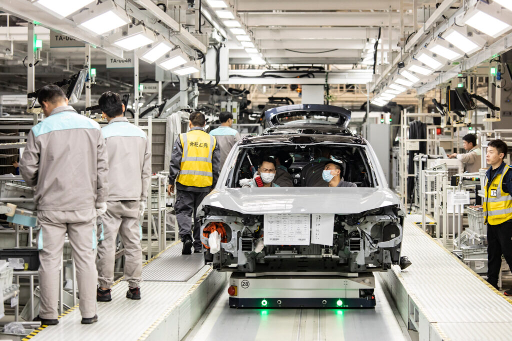 Insentif Mobil Listrik Dinilai Bisa Menahan Laju PHK Di Industri Otomotif, Agus Soroti Perlindungan Tenaga Kerja Lokal