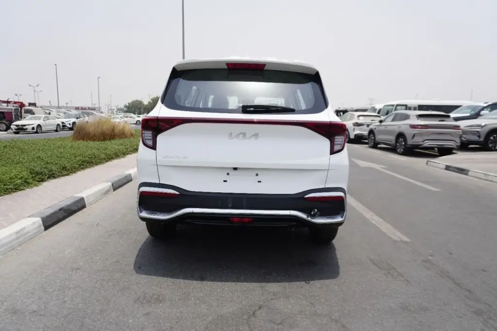 Kia Carens 2026 Kian Terjangkau, Harga Awal Kini Cuma Rp299 Juta OTR Jakarta