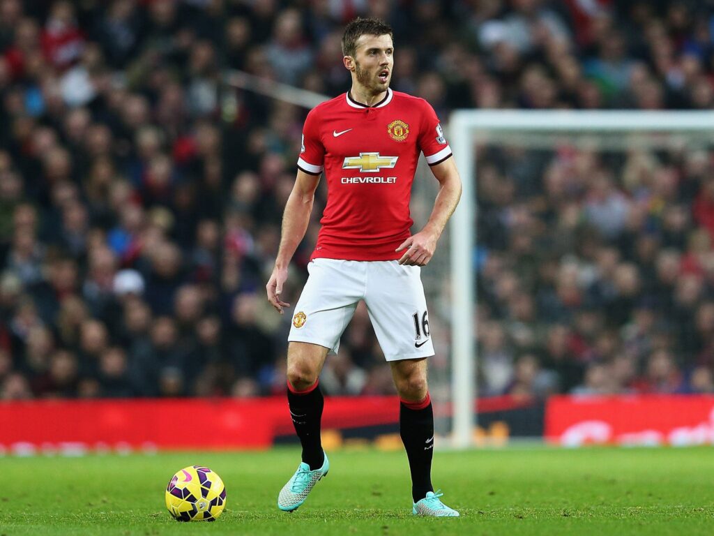 10 Kemenangan dari 14 Laga Buat Posisi Carrick di MU Makin Kuat, Keputusan Kini Menekan Klub