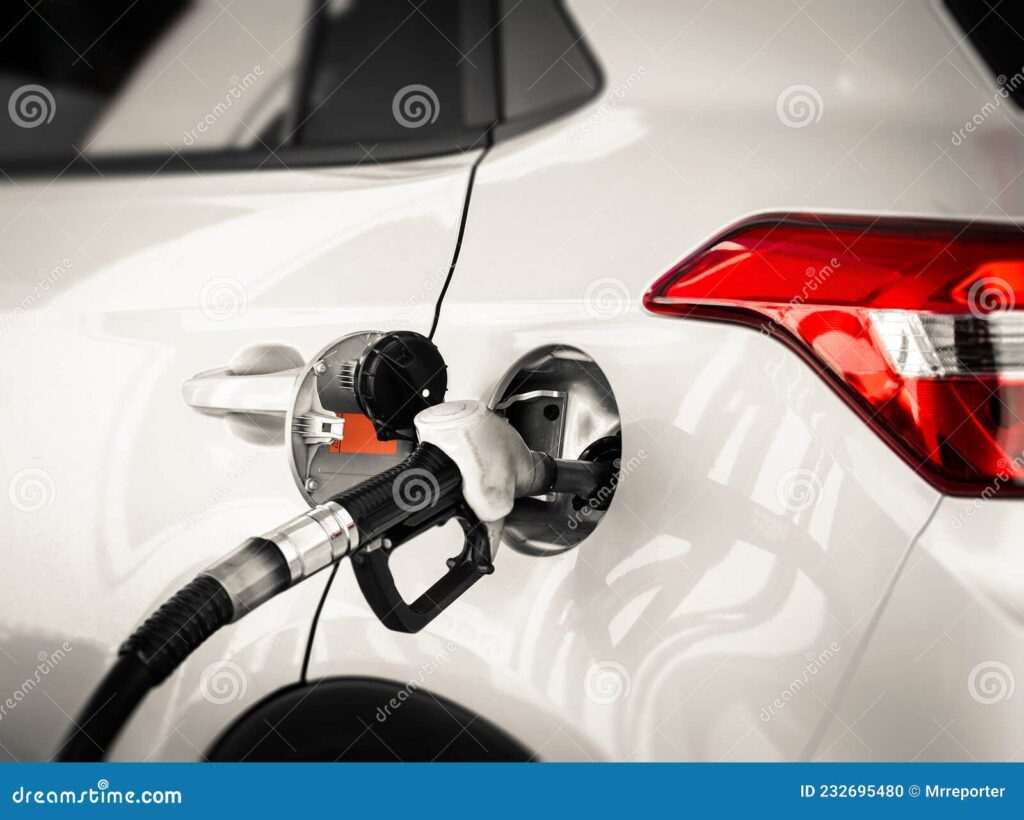 Isi Penuh Fortuner Kini Tembus Rp 2,47 Juta, Diesel SPBU Swasta Naik ke Rp 30.890 per Liter