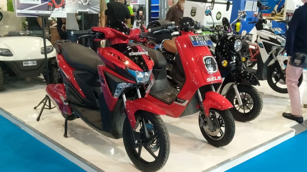 Jarak Tempuh Selis E-Max Long Range Bisa Tembus 230 Km, Tapi Ada Konsekuensi Besar