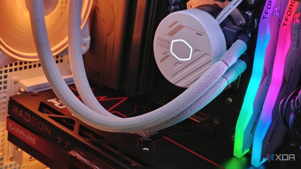 Monitor, Kursi, Dan Keyboard Sering Lebih Terasa Manfaatnya Dibanding PC Termahal