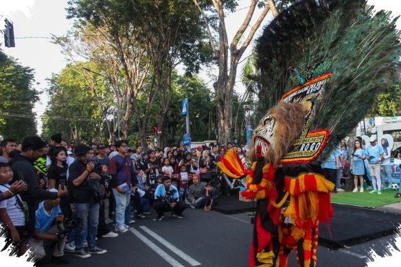 Jathilan Dan Dadak Merak Meramaikan CFD Surabaya, TVRI Jatim Sosialisasikan Piala Dunia 2026
