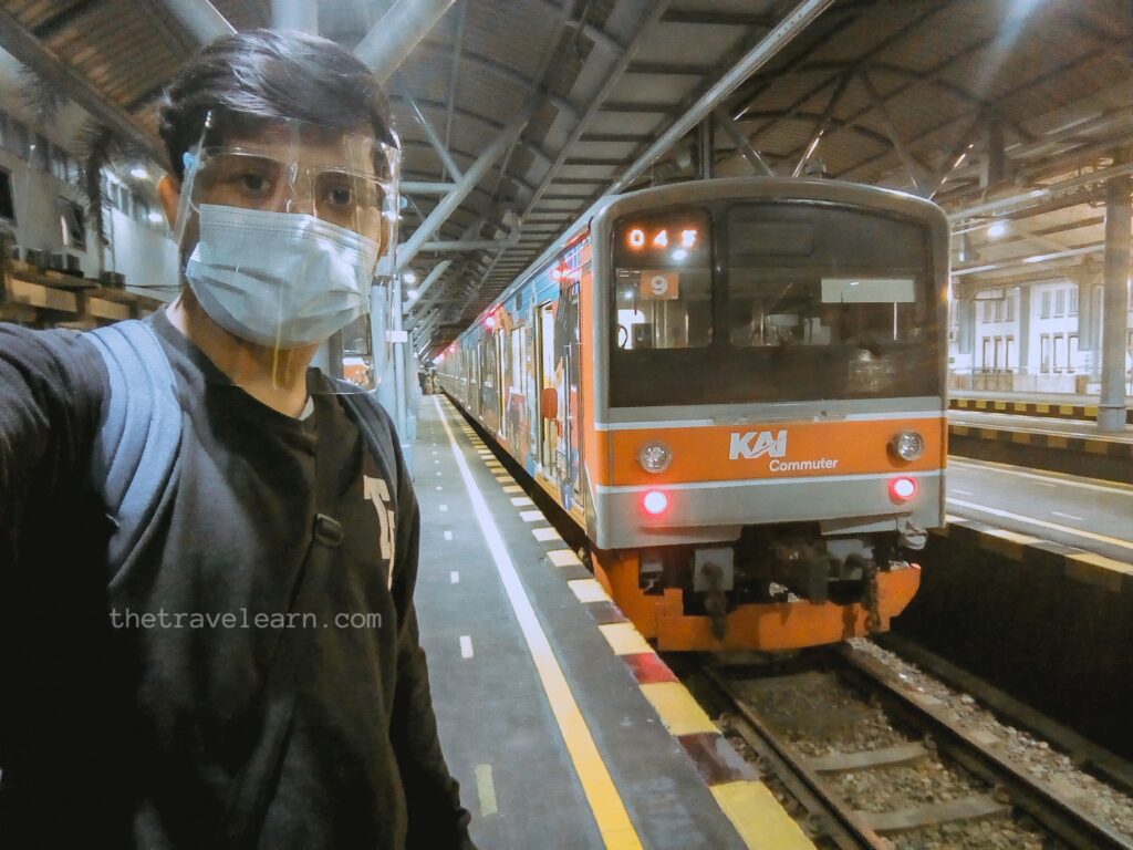 Lonjakan 32.600 Penumpang Harian Bikin KAI Tambah KRL Jogja-Solo Selama Libur Panjang