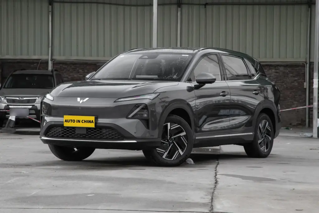 SUV Plug-In Hybrid Enam Kursi Wuling Ini Bisa Melaju 260 Km Hanya Dengan Listrik