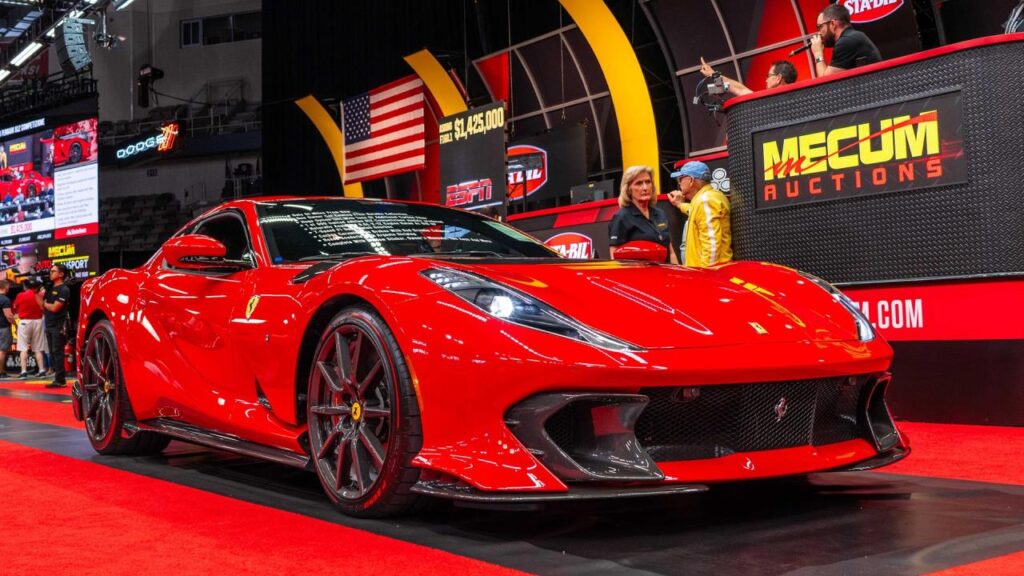 Mecum Indy 2026 Siapkan LaFerrari 56 Mil Tanpa Reserve, Kandidat Terkuat Lot Termahal