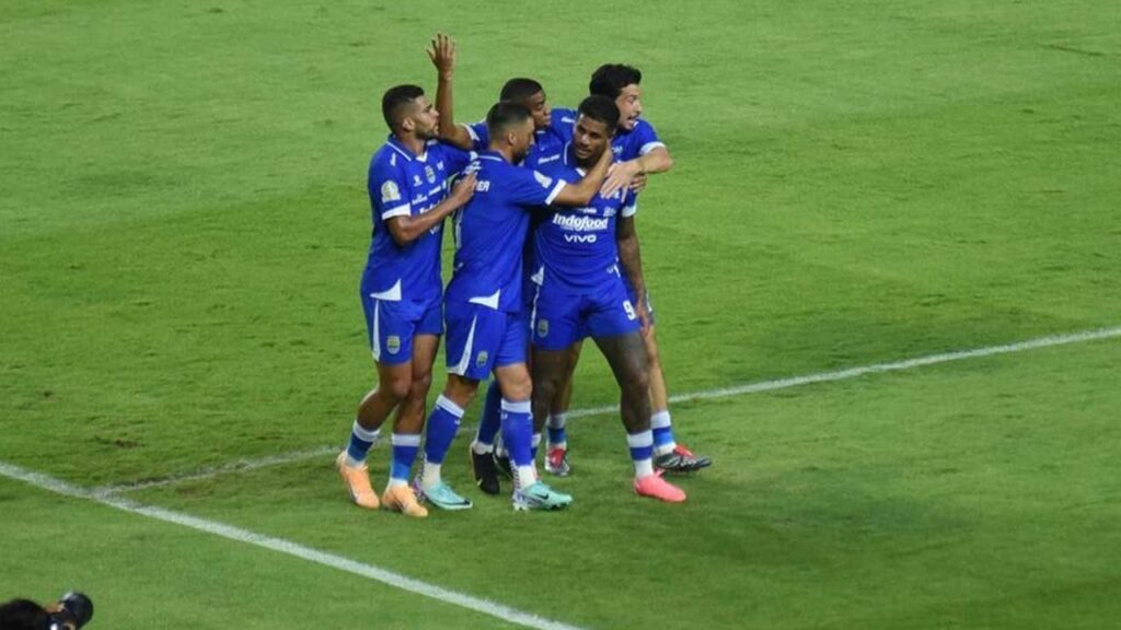 Persib Kembali Ke Puncak Klasemen, Bangkit Dari Tertinggal Dua Gol Atas Bhayangkara