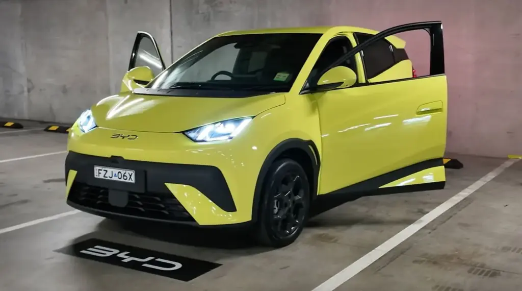 Fitur V2L Bikin BYD Atto 1 Premium Bisa Sediakan Listrik Rumah, Baterainya Juga Lebih Besar