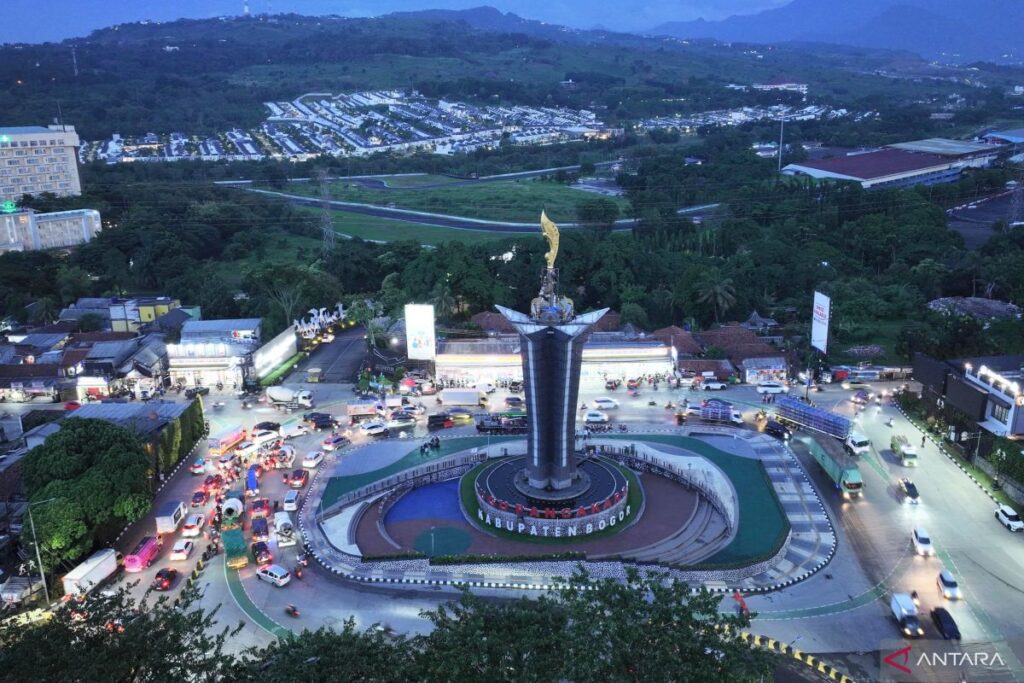 Sebelum Berangkat Ke Puncak, Bogor Sediakan CCTV Untuk Cek Macet Dari Tugu Kujang Hingga Jalur Wisata