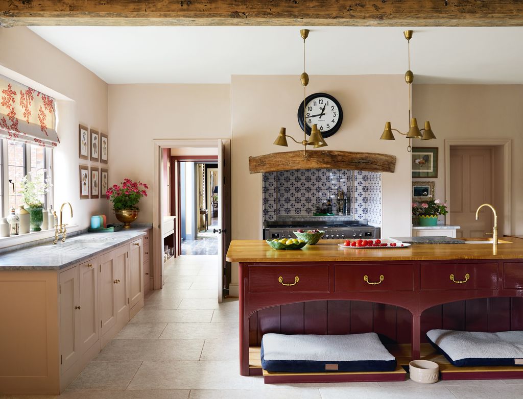 Dapur Vintage Tampil Lebih Hidup, 6 Prompt Gemini AI Ini Bikin Hasil Edit Terasa Sinematik