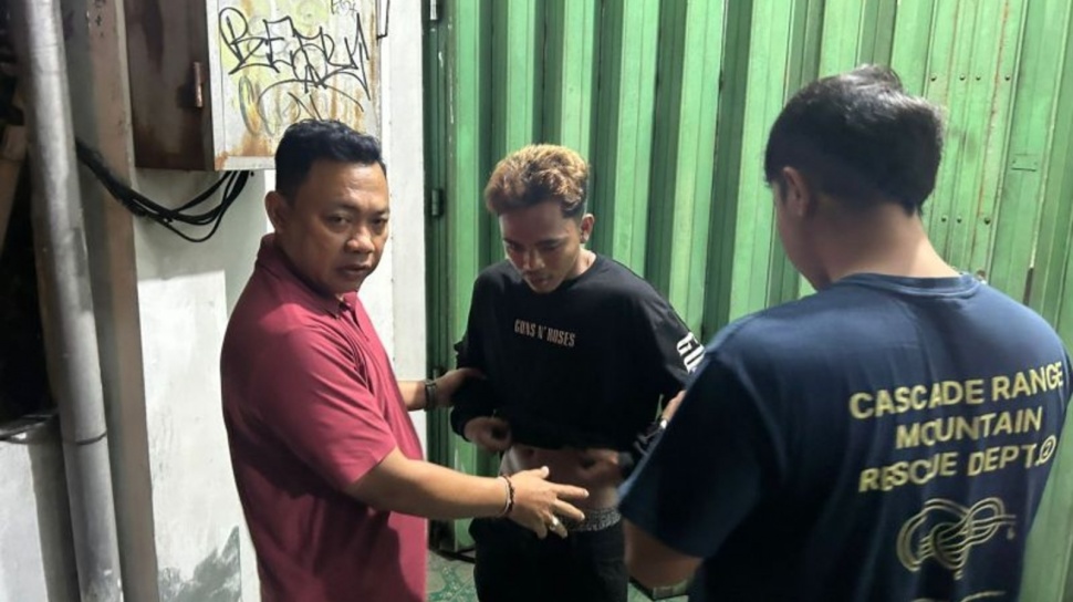 Pria Asal Bandung Diamankan Dini Hari, Aksi Todong Pisau Di Lampu Merah Kuta Gegerkan Warga
