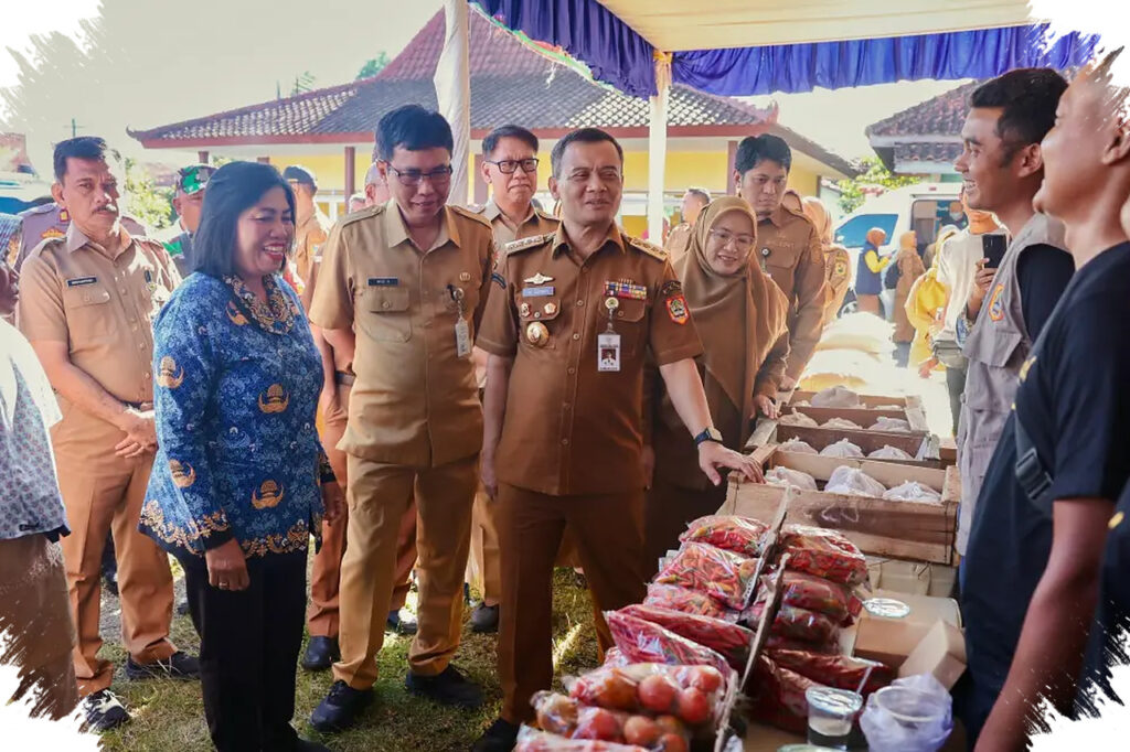 Warga Banjarnegara Serbu Pangan Murah, Harga Beras Hingga Telur Dibuat Lebih Ringan