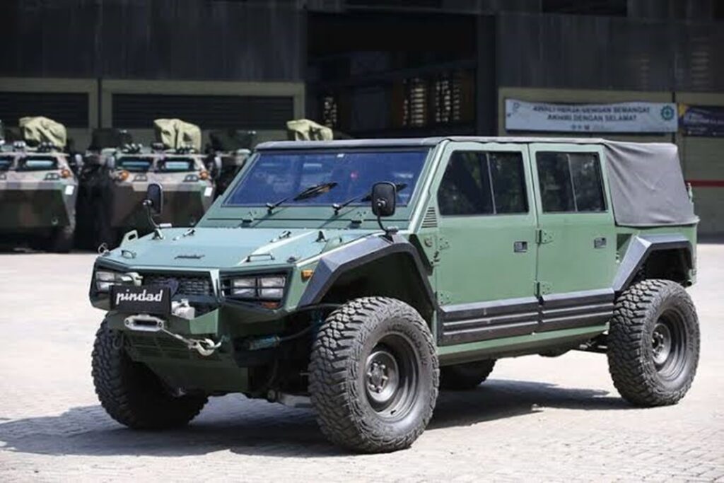 Prabowo Ingin Mobil Kepresidenan Yang Memudahkan Sapa Warga Tanpa Turun Kendaraan