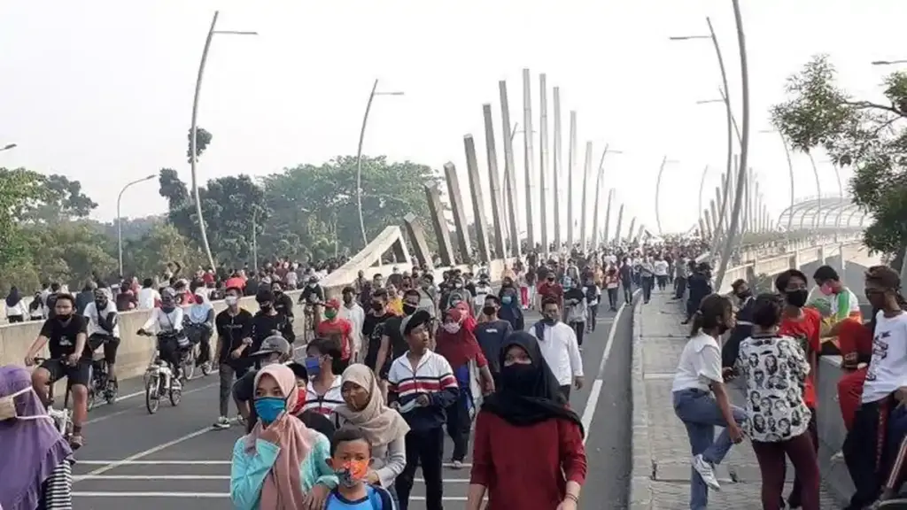 Jalur Ahmad Yani Ditutup Penuh Pagi Ini, CFD Bekasi Berlaku Hingga Summarecon