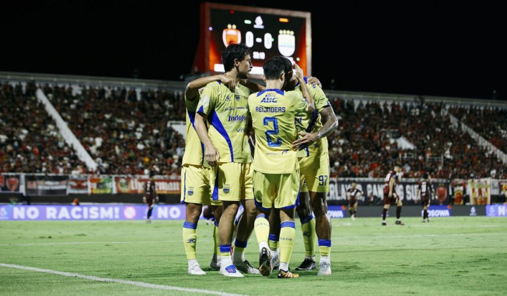 Persib Kunci Kemenangan Di Ujung Laga, Tolic Ajak Tim Habiskan Perjuangan di Bandung