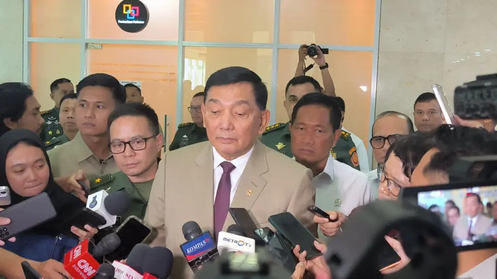 Patroli Prajurit dan Siskamling Turunkan Begal, Sjafrie Sebut Keamanan Daerah Membaik Hingga 50 Persen