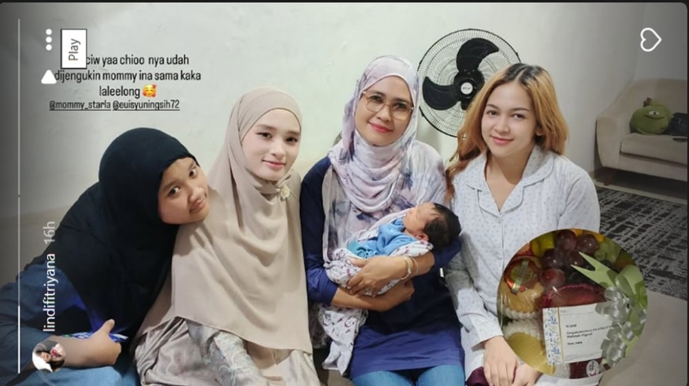 Pertemuan Hangat Keluarga Virgoun, Inara Dan Starla Jenguk Baby Chio di Rumah Sakit