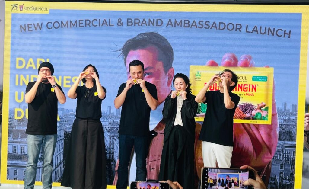 Sido Muncul Perkuat Jamu Dengan Riset, Nicholas Saputra Didorong Dekatkan Tolak Angin ke Anak Muda