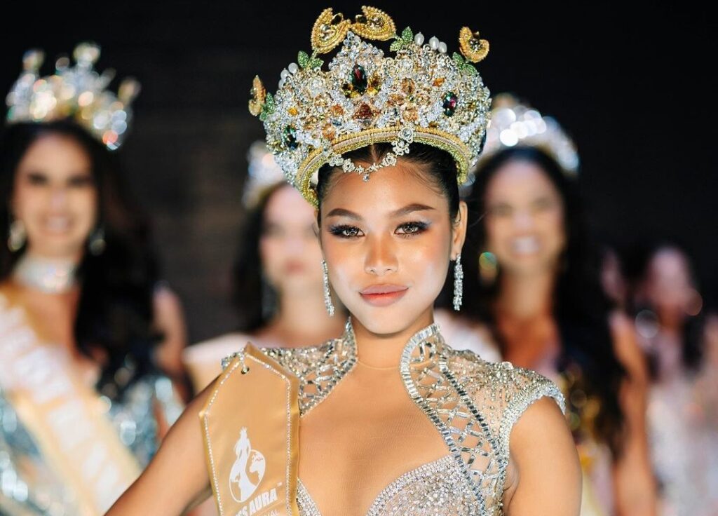 Keberangkatan Para Finalis Miss Aura International 2026 ke Turki, Gaya Bandara Mereka Beda Sendiri-sendiri
