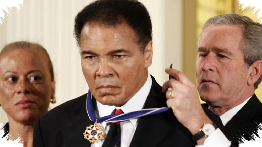 Muhammad Ali Menolak Perang Vietnam, Dampaknya Mengguncang Dunia Tinju dan Amerika
