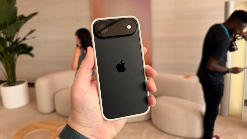 iPhone Air 2 Siap Patahkan Kesan Rapuh, Speaker Stereo dan Kamera Ganda Jadi Andalan