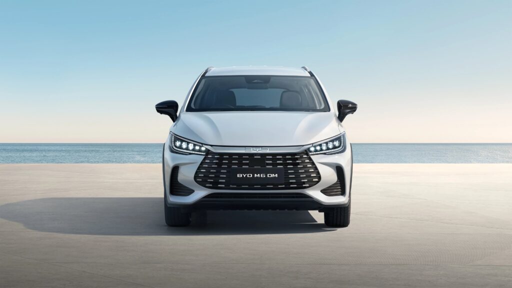 Jarak Tempuh 1.800 Km Bawa BYD M6 DM Menantang MPV Keluarga Lama di Indonesia