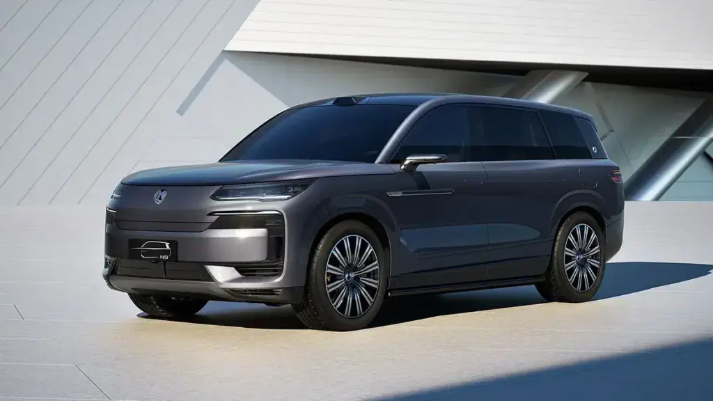 Pengisian Super Cepat Jadi Andalan Denza N9, SUV Mewah Baru BYD yang Siap Menantang Rival