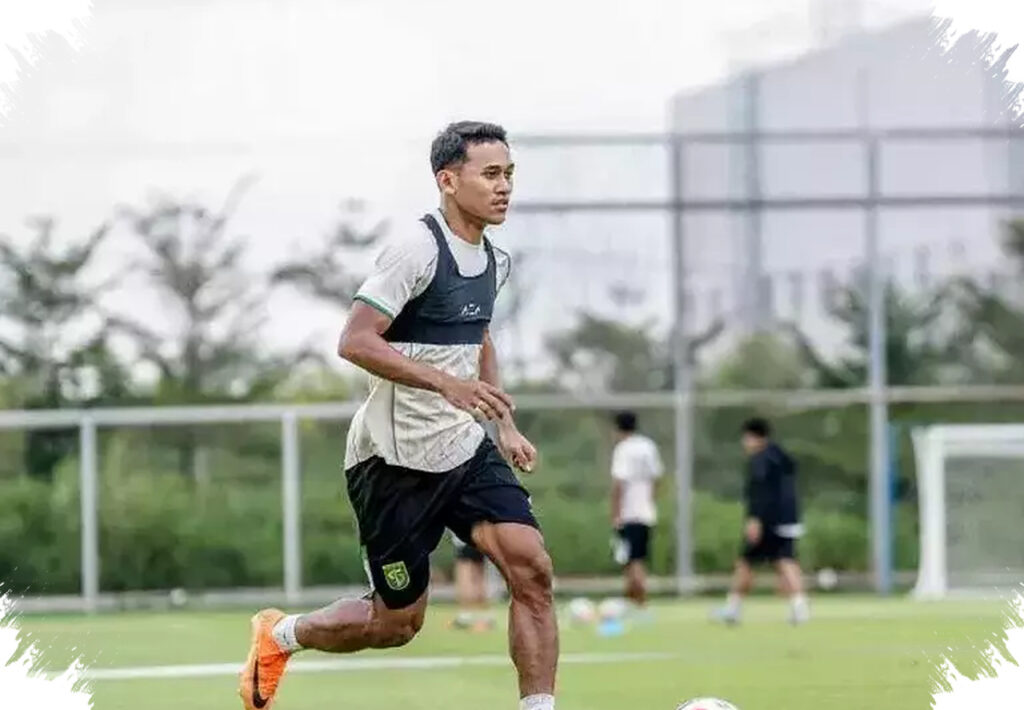 Tiga Poin Jadi Target Akhir Persebaya, GBT Menanti Penutup Manis Lawan Persik