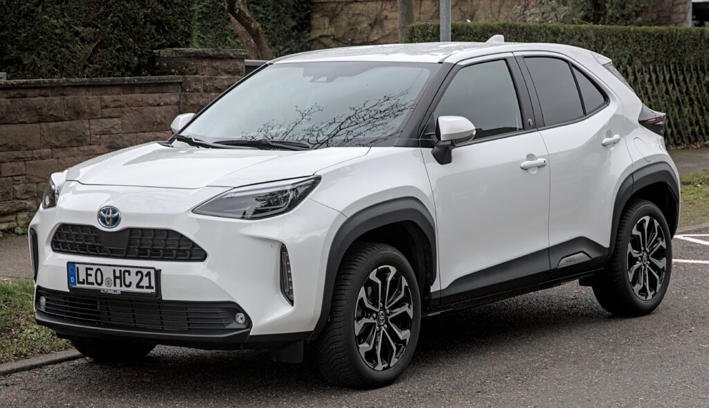 Toyota Hybrid Makin Diburu Saat BBM Naik, Veloz dan Zenix Paling Terasa Dampaknya