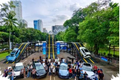Pengunjung Bisa Coba Off-Road Ekstrem Hingga Test Drive, BYD Ubah GBK Jadi Festival Keluarga