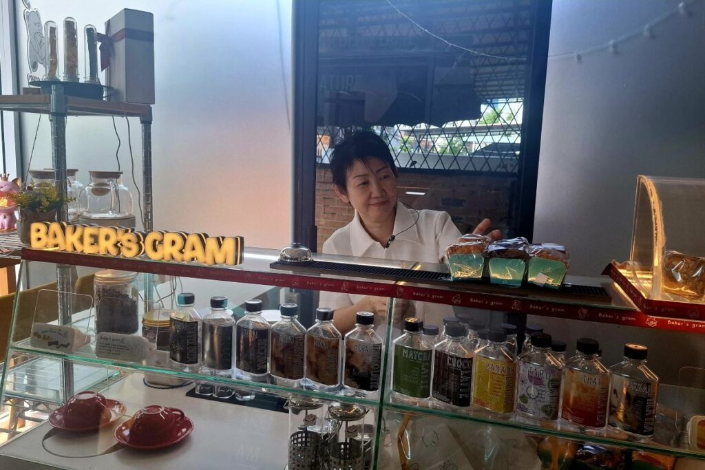 Kue Keluarga Itu Kini Jadi Kafe, Baker’s Gram Bertahan Dengan Resep Lama dan Cara Baru