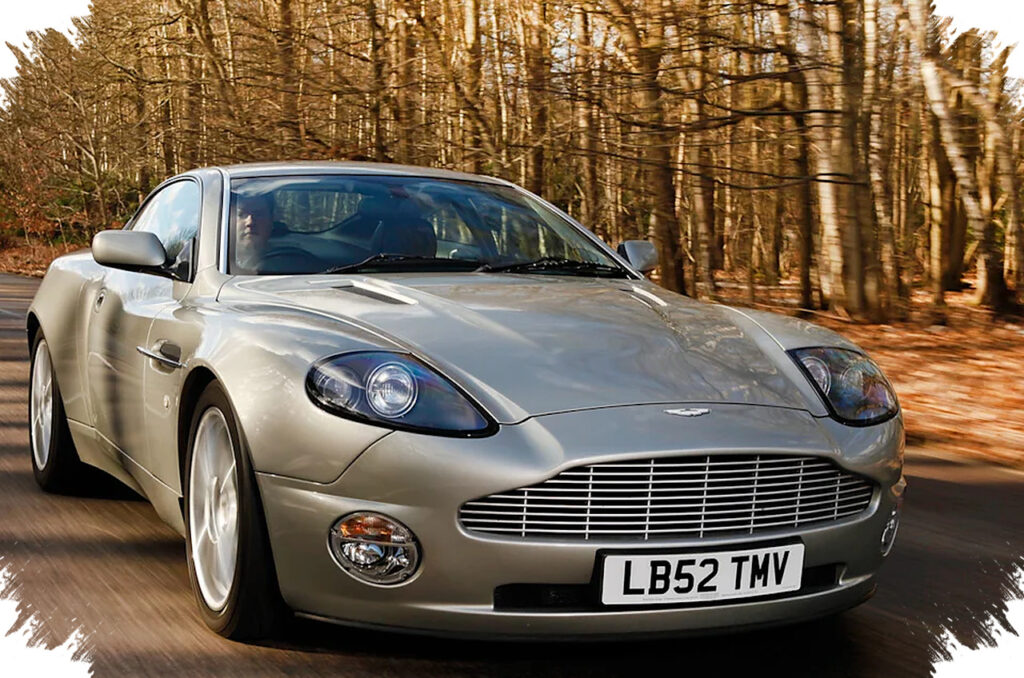 Aston Martin Vanquish Generasi Awal Kini Dipandang Sebagai Ikon, Bukan Lagi Penolak Tradisi