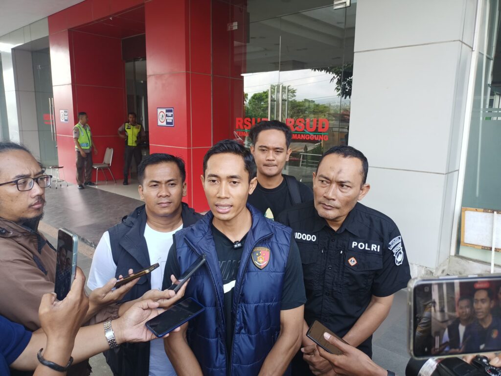 Empat Jenazah Keluarga Diangkat untuk Autopsi, Polisi Telusuri Penyebab Kematian di Posong