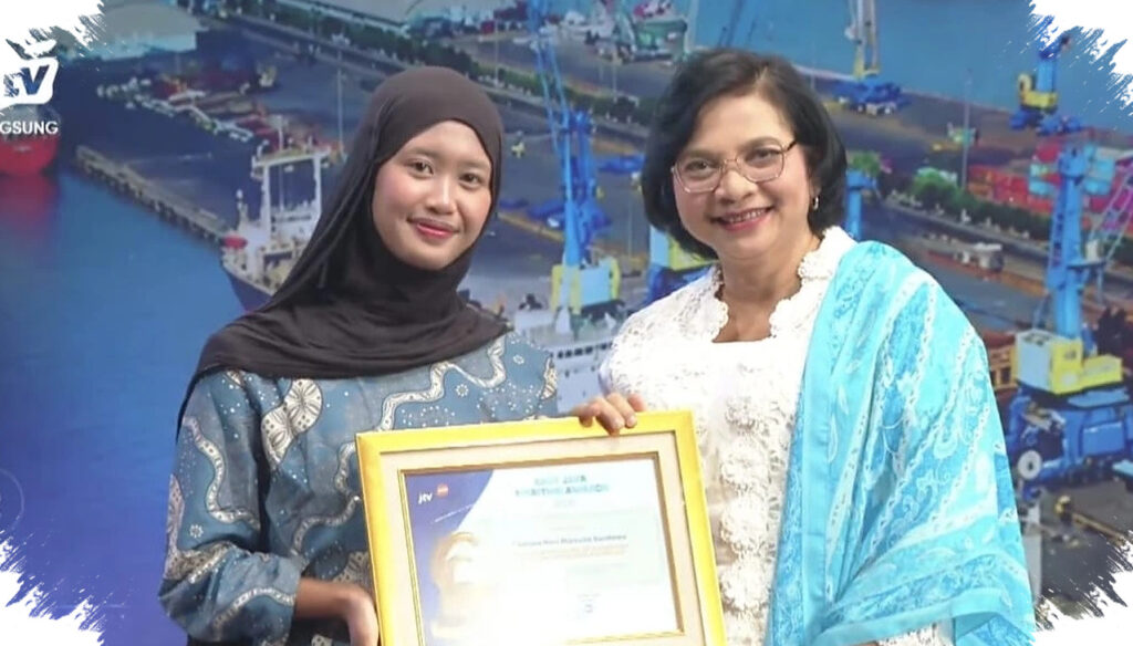 Chelsea Hani Marcelia, Mahasiswa FPK UnaIR yang Berdiri Sejajar dengan Pemimpin Maritim Jatim