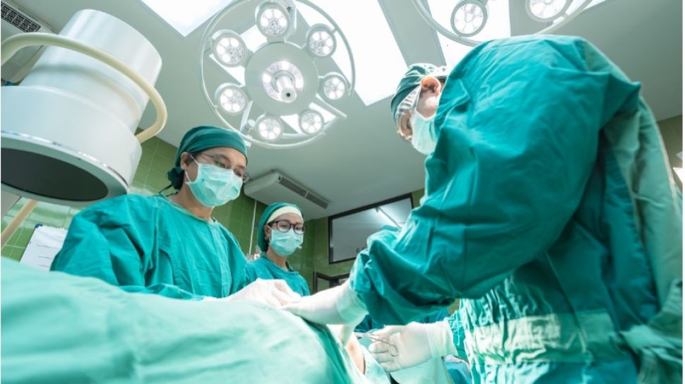Teknologi Kateter Intravena Baru Menekan Paparan Darah, Tenaga Medis Lebih Aman Saat Prosedur Rutin