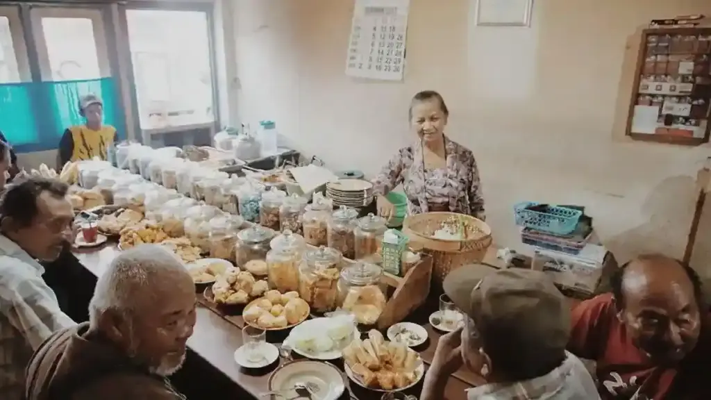 Warung Liem Sejak 1921 Masih Dicari, Ini Deretan Tempat Makan Siang Andalan Temanggung