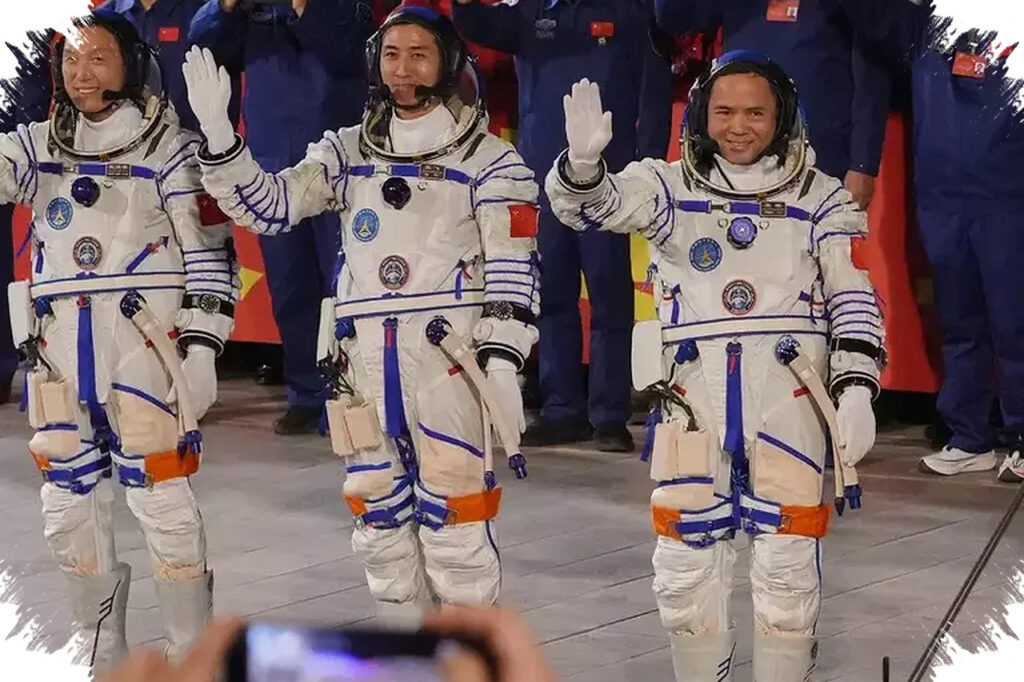 Rekor Baru Astronaut China Di Orbit, Zhang Lu Kini Catat Tujuh Kali Spacewalk