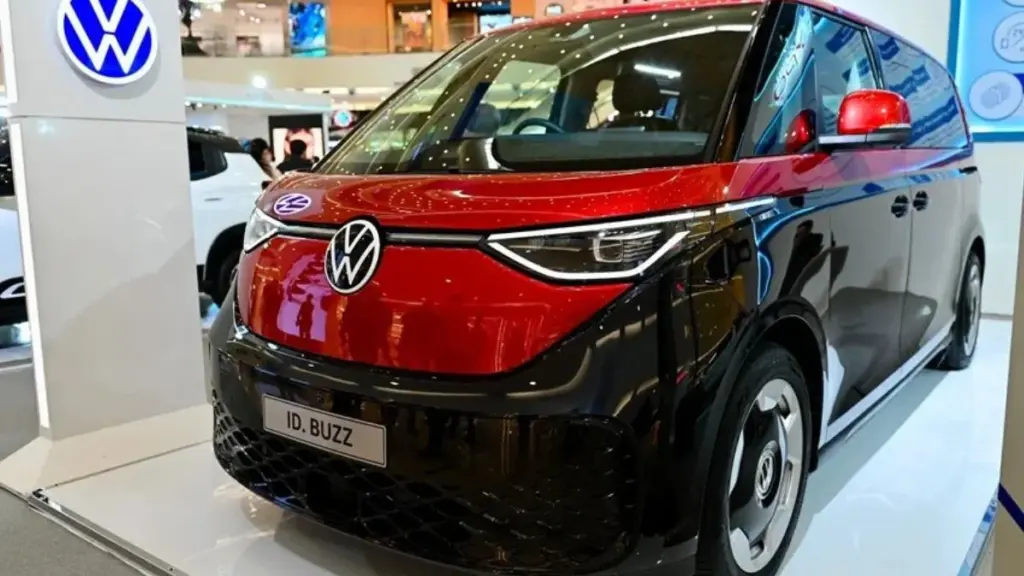 Cas Cepat Di Bawah 20 Menit, MPV Listrik Premium Kini Tawarkan Kabin Mewah Layaknya Ruang Tamu
