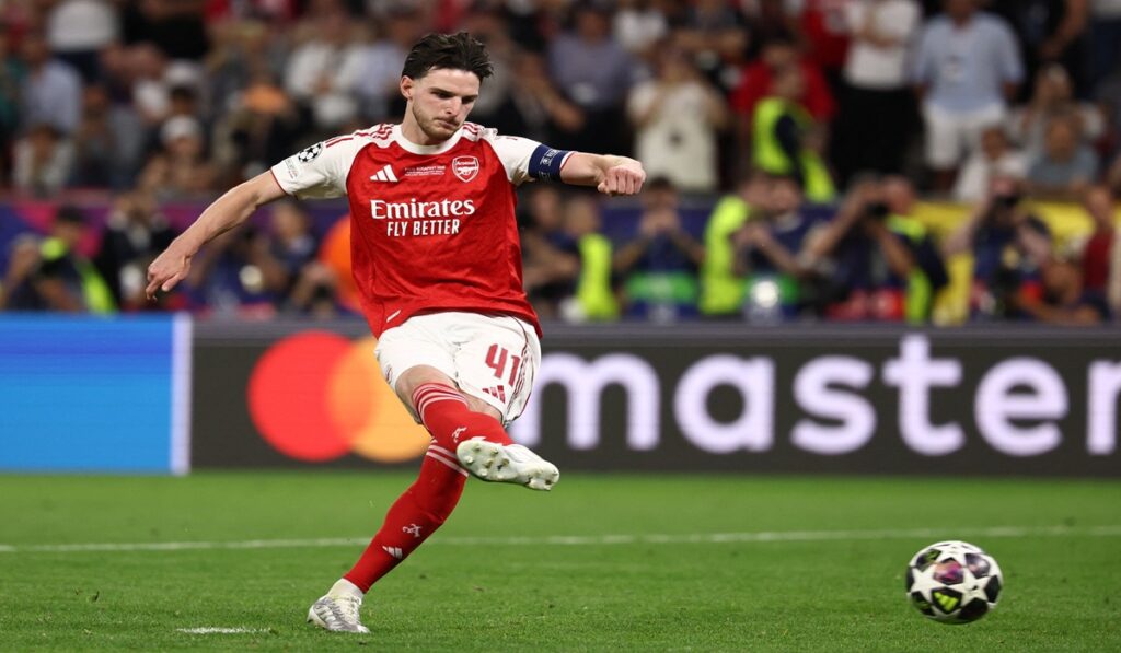 Adu Penalti Hancurkan Mimpi Arsenal, Declan Rice Tegaskan Tim Tetap Satu Dalam Menang dan Kalah