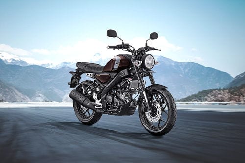 Mesin 155cc Bertenaga dan Posisi Santai, Yamaha XSR 155 Enak Dipakai Harian hingga Touring