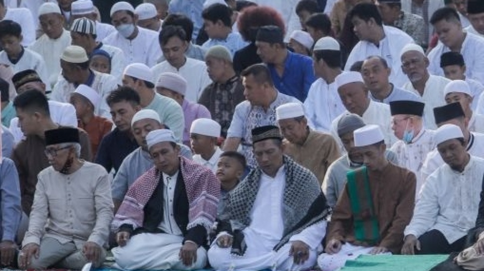 Beda Niat Salat Idul Adha Untuk Imam, Makmum, dan Sendiri, Jangan Sampai Tertukar