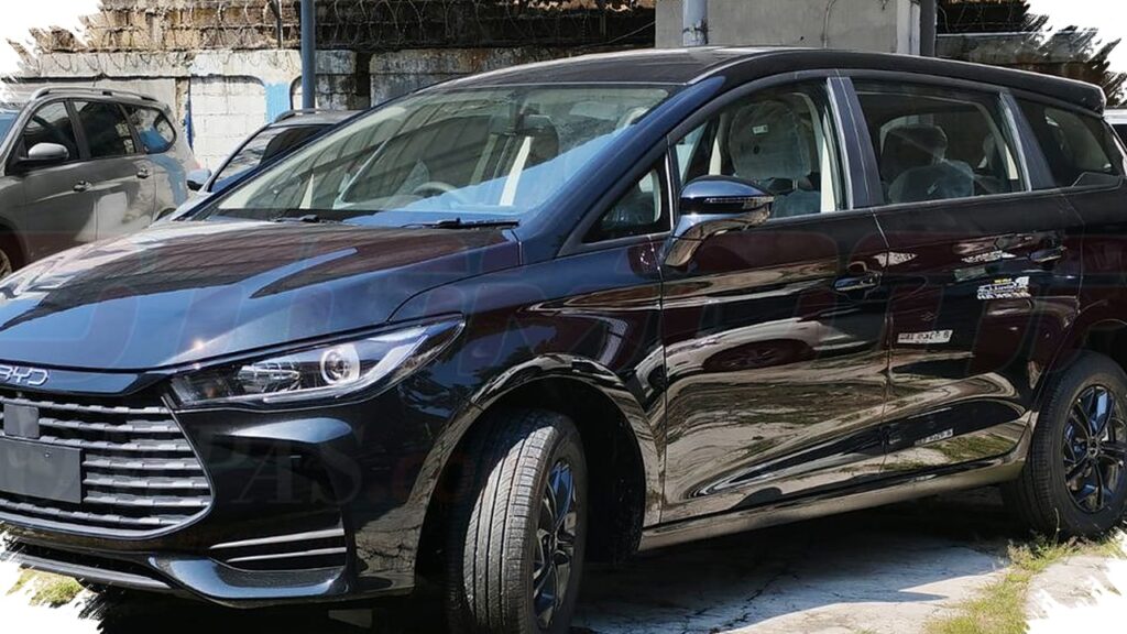 Baterai Lebih Kecil Dan Fitur Dipangkas, BYD M6 DM Classic Disiapkan Sebagai Opsi Paling Murah