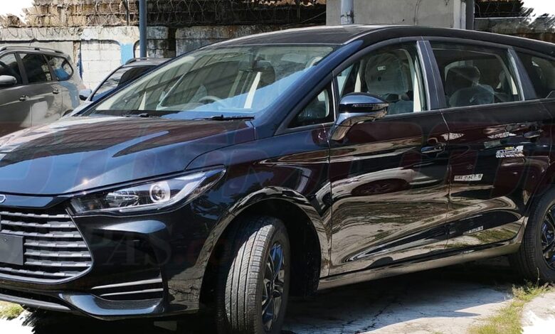 Baterai Lebih Kecil Dan Fitur Dipangkas, BYD M6 DM Classic Disiapkan Sebagai Opsi Paling Murah