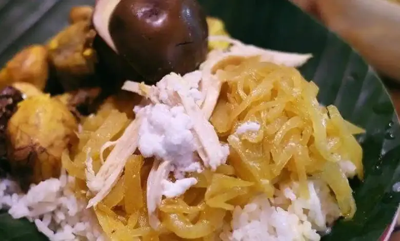 Tiga Kuliner Malam Andalan Surakarta, Dari Nasi Liwet Hangat Hingga Susu Segar Murah Meriah